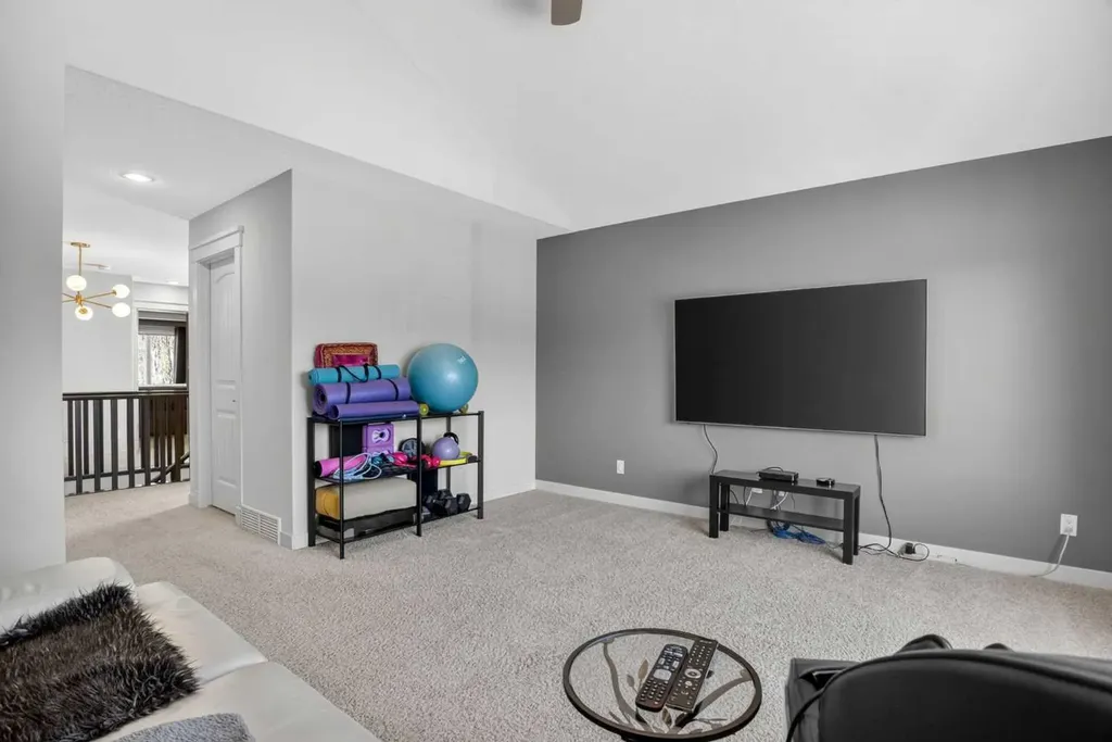 30 Cranarch Circle SE Calgary AB T1S 0S3