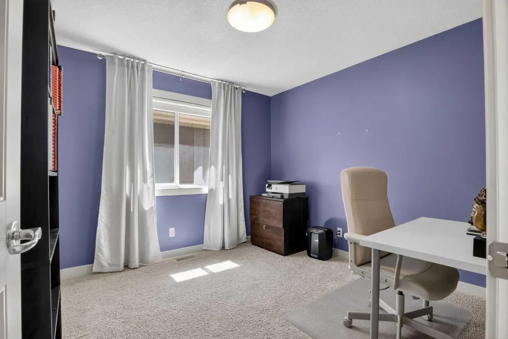 30 Cranarch Circle SE Calgary AB T1S 0S3