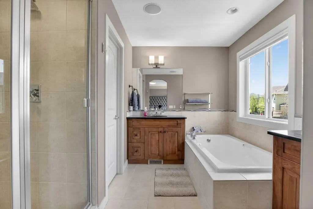 30 Cranarch Circle SE Calgary AB T1S 0S3