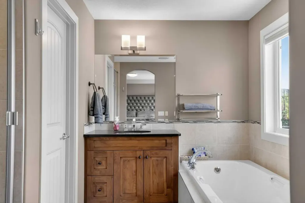 30 Cranarch Circle SE Calgary AB T1S 0S3