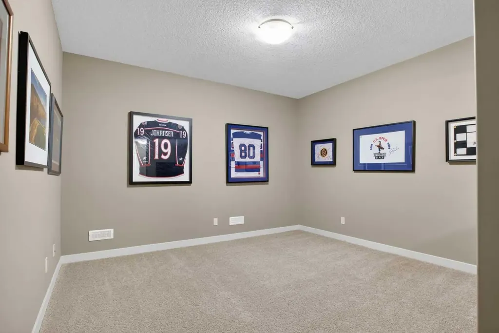30 Cranarch Circle SE Calgary AB T1S 0S3