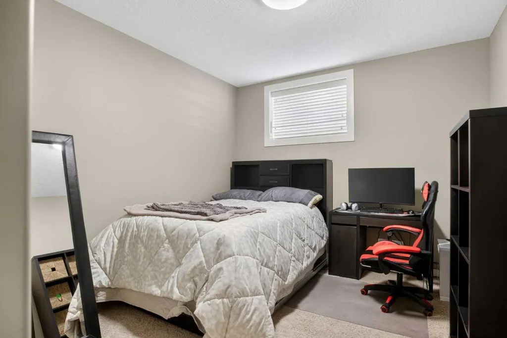30 Cranarch Circle SE Calgary AB T1S 0S3
