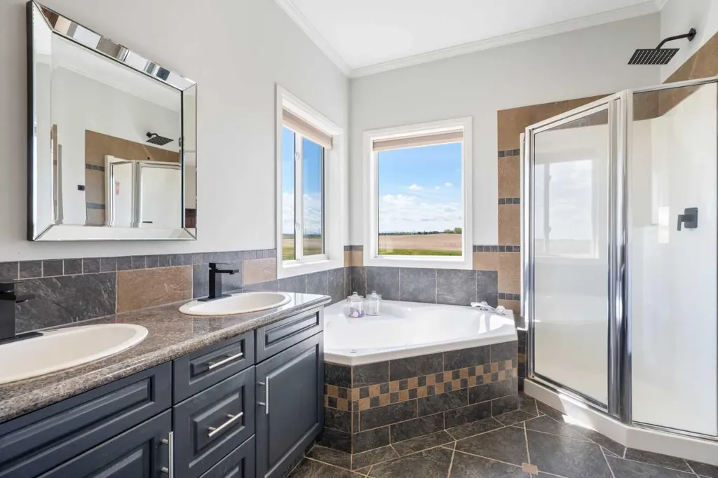 354177 76 Street E Rural Foothills County AB T1S5W9