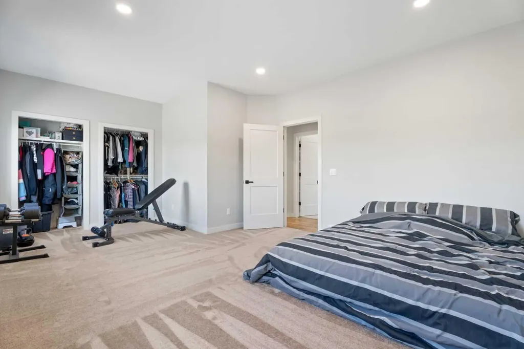 354177 76 Street E Rural Foothills County AB T1S5W9