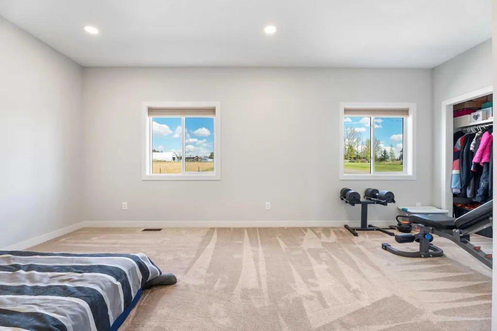354177 76 Street E Rural Foothills County AB T1S5W9