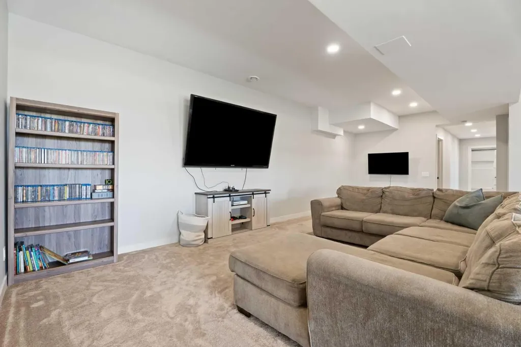 354177 76 Street E Rural Foothills County AB T1S5W9