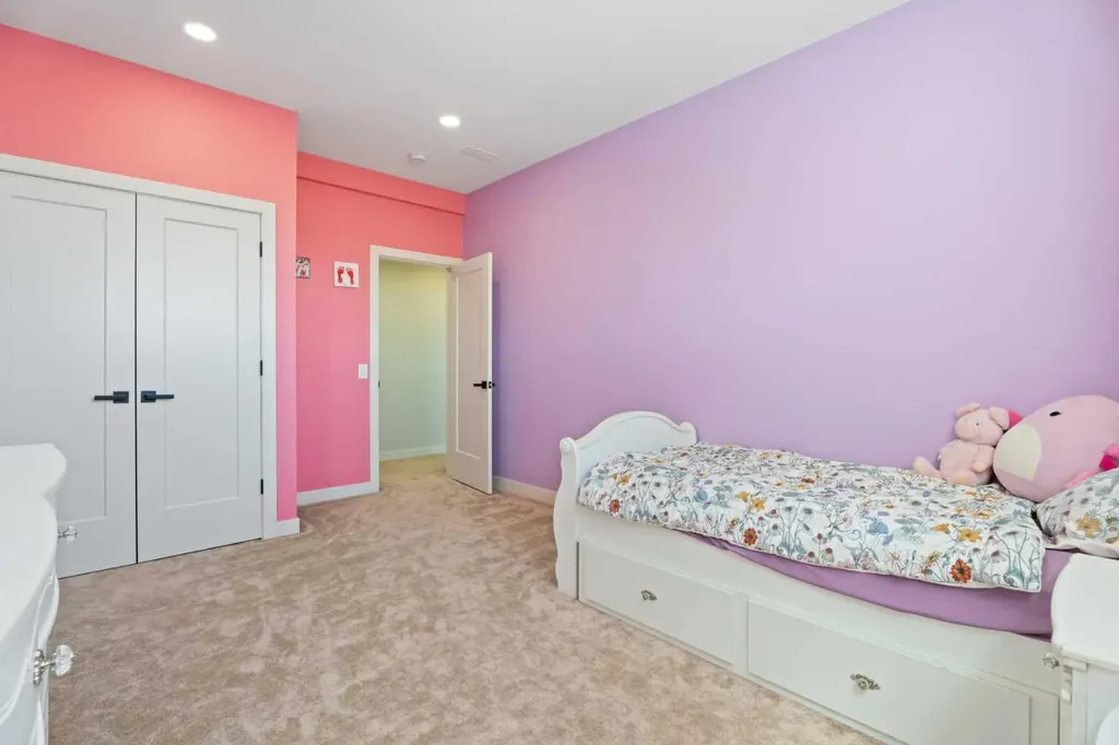354177 76 Street E Rural Foothills County AB T1S5W9