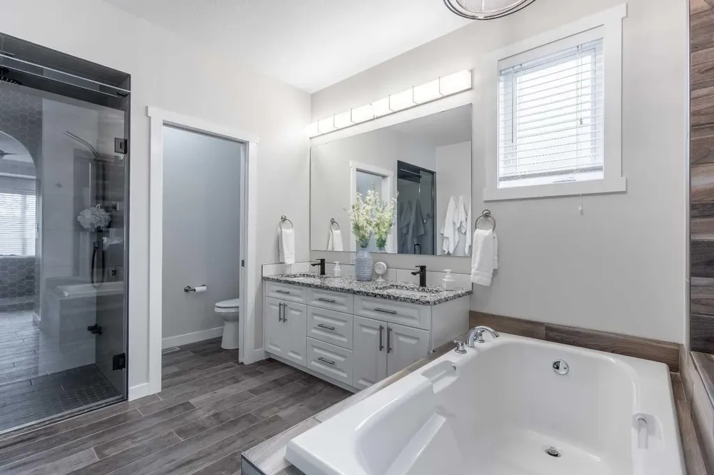 2659 Elm Drive Coaldale AB T1M 0C9