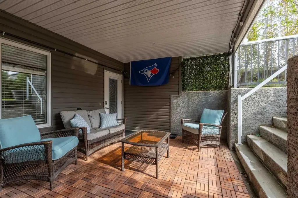 2659 Elm Drive Coaldale AB T1M 0C9