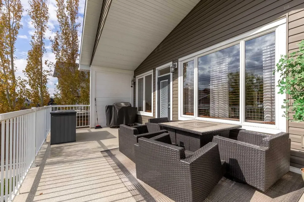 2659 Elm Drive Coaldale AB T1M 0C9