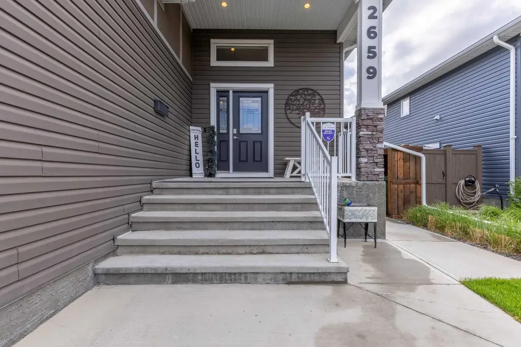 2659 Elm Drive Coaldale AB T1M 0C9