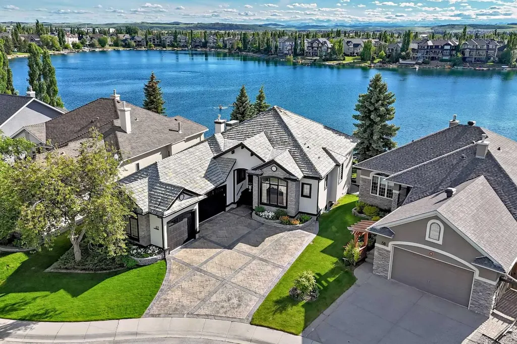 62 Chapala Crescent SE Calgary AB T2X 3M4