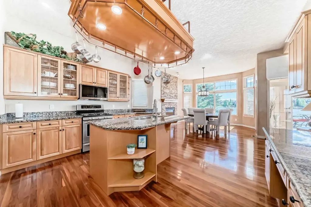 62 Chapala Crescent SE Calgary AB T2X 3M4