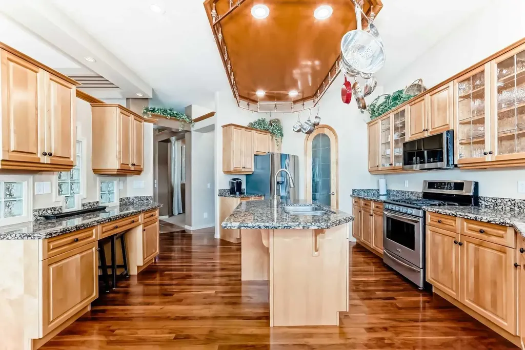 62 Chapala Crescent SE Calgary AB T2X 3M4
