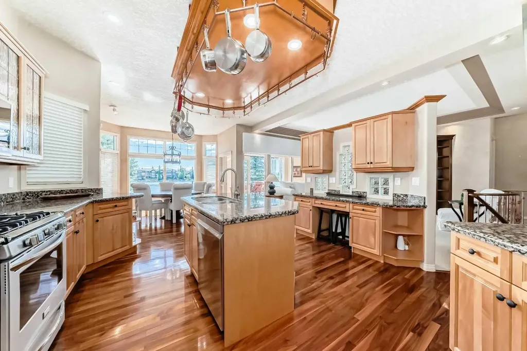 62 Chapala Crescent SE Calgary AB T2X 3M4