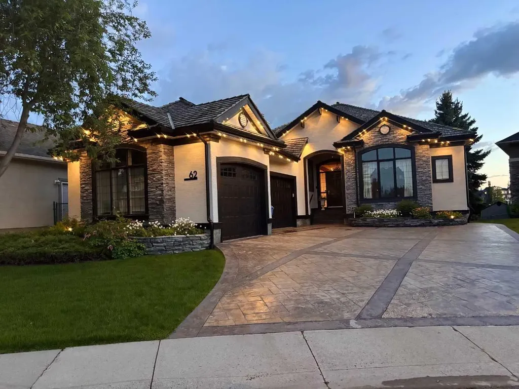 62 Chapala Crescent SE Calgary AB T2X 3M4