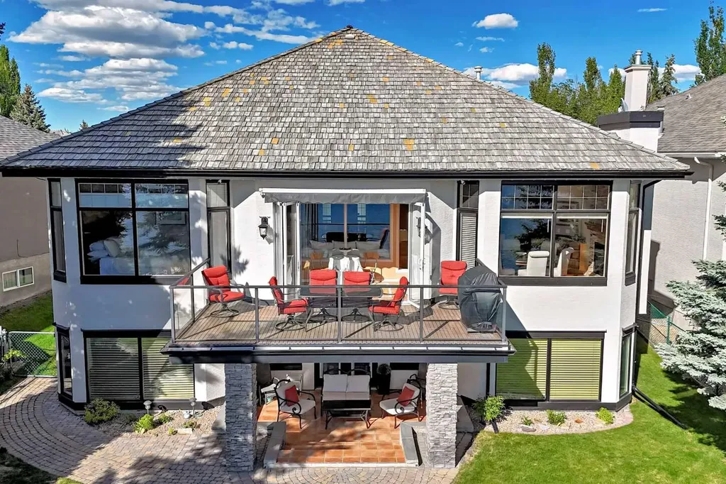 62 Chapala Crescent SE Calgary AB T2X 3M4
