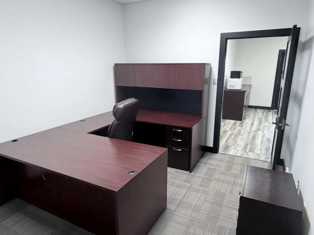 9501 78 Avenue Clairmont AB T8V 2Z7