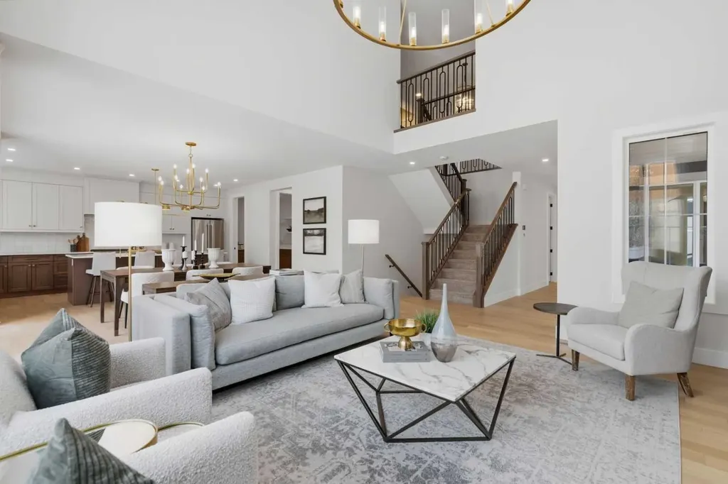 378 Bessborough Drive SW Calgary AB T3E 8H5