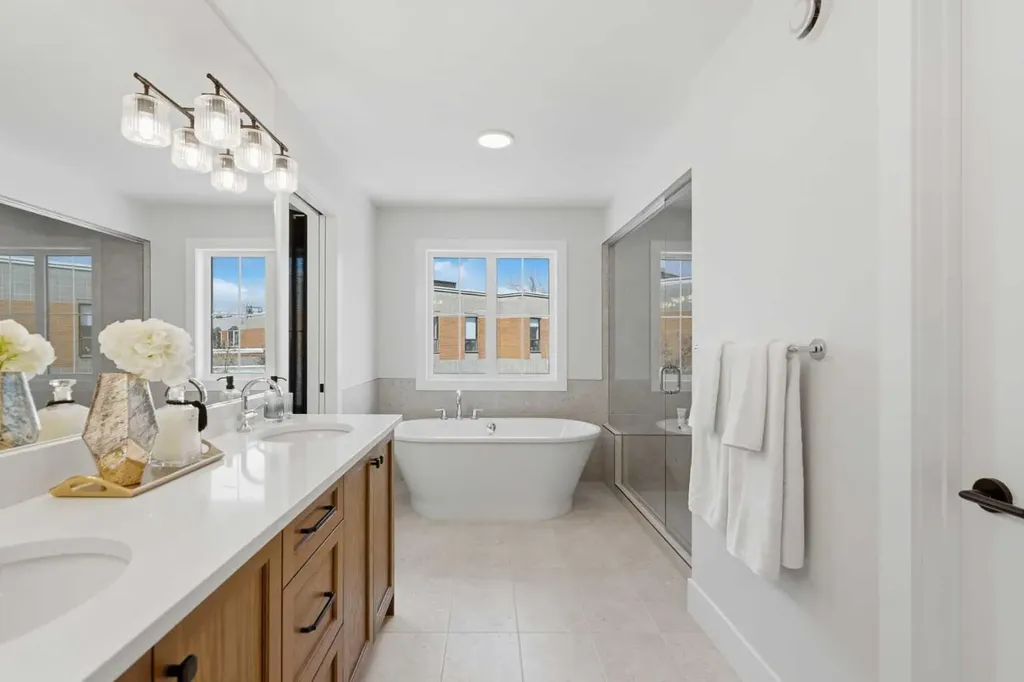 378 Bessborough Drive SW Calgary AB T3E 8H5