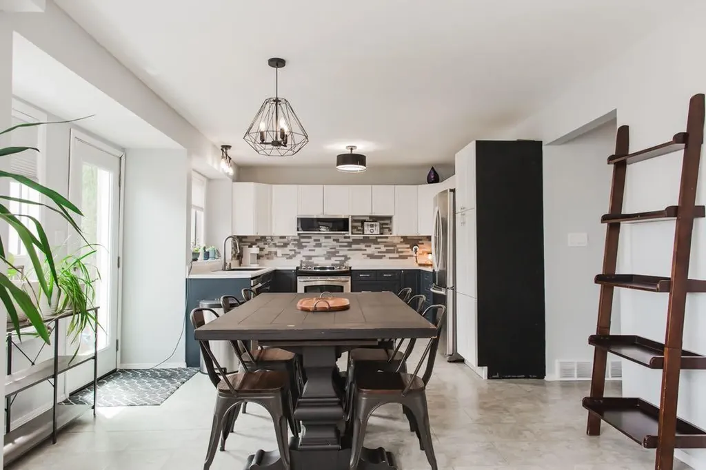 9039 106 Avenue Grande Prairie AB T8X 1H8