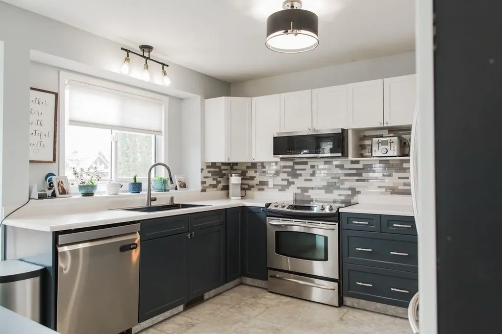 9039 106 Avenue Grande Prairie AB T8X 1H8