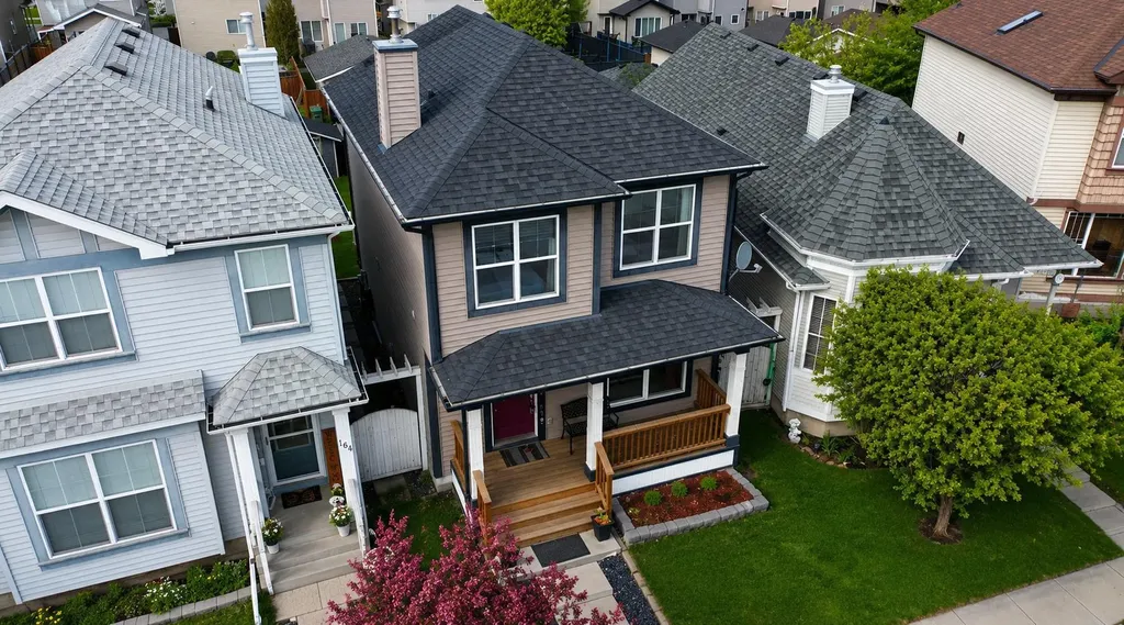 168 Prestwick Heights SE Calgary AB T2Z 4H9