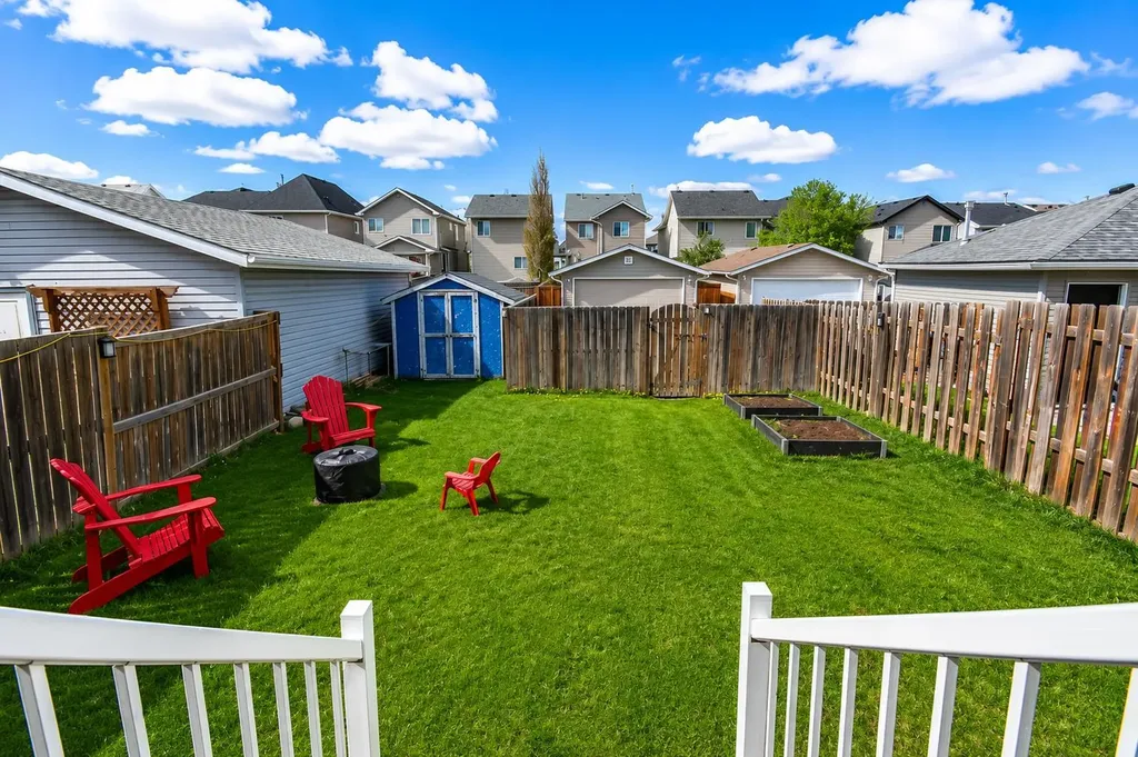 168 Prestwick Heights SE Calgary AB T2Z 4H9