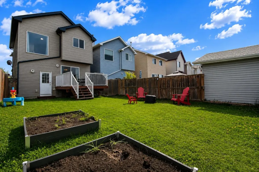 168 Prestwick Heights SE Calgary AB T2Z 4H9