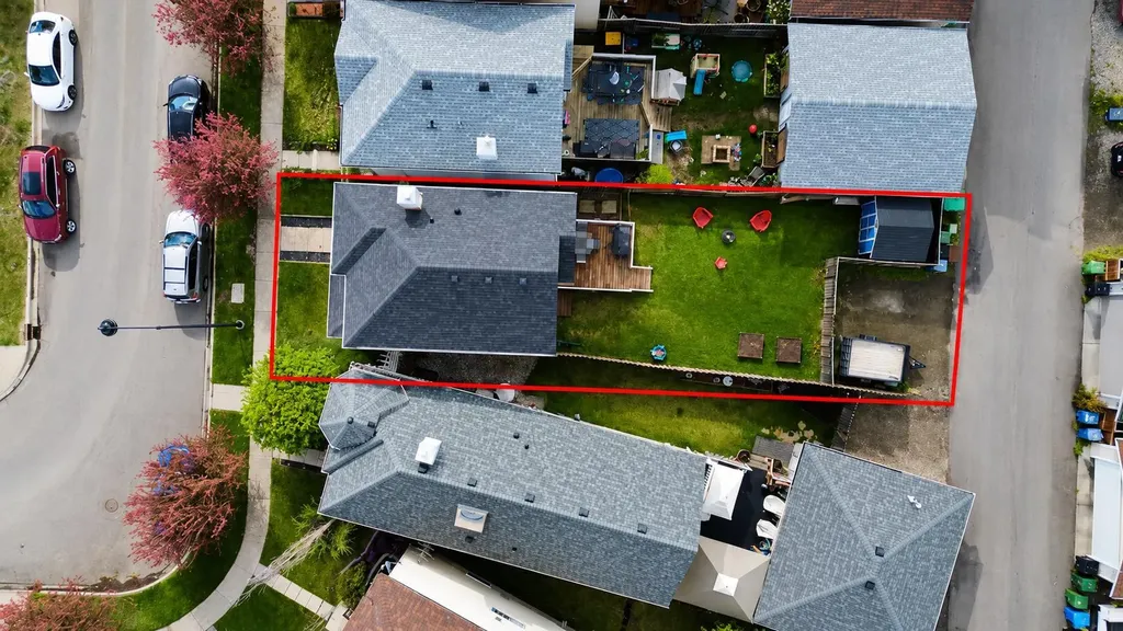 168 Prestwick Heights SE Calgary AB T2Z 4H9