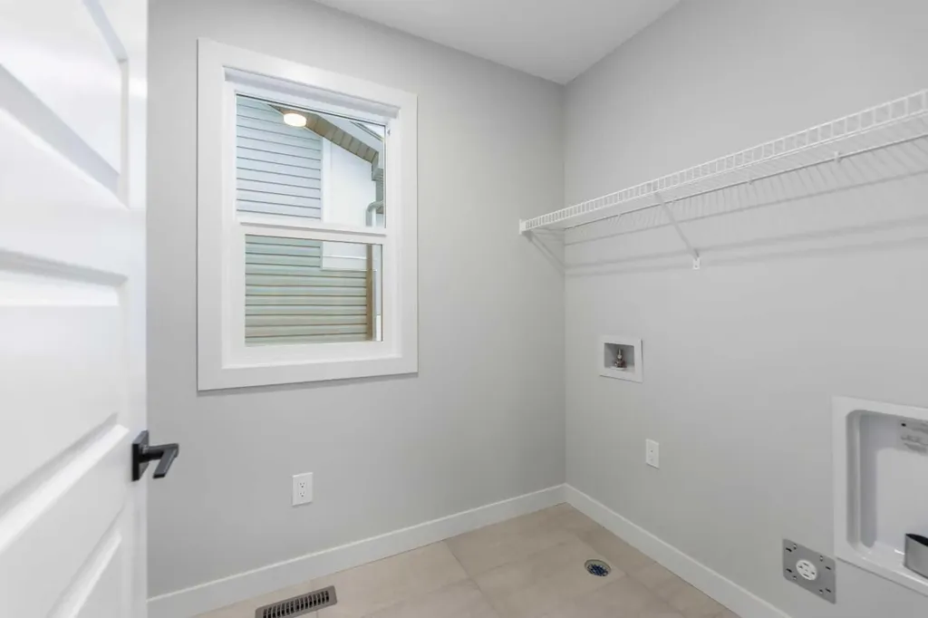 1067 Fowler Road SW Airdrie AB T4B5T2