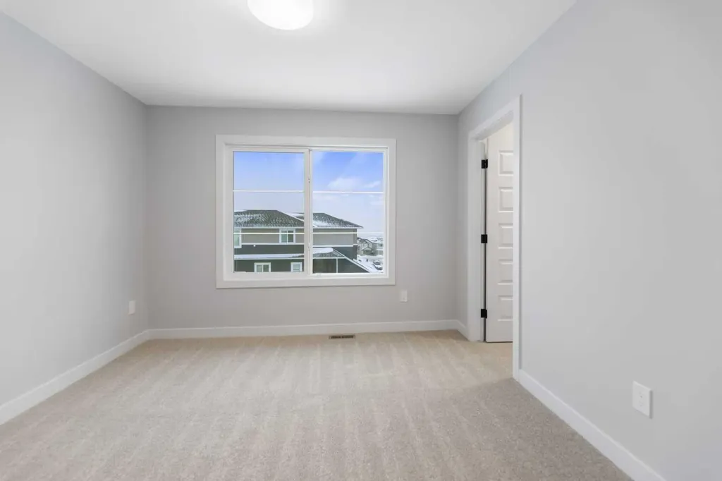 1067 Fowler Road SW Airdrie AB T4B5T2