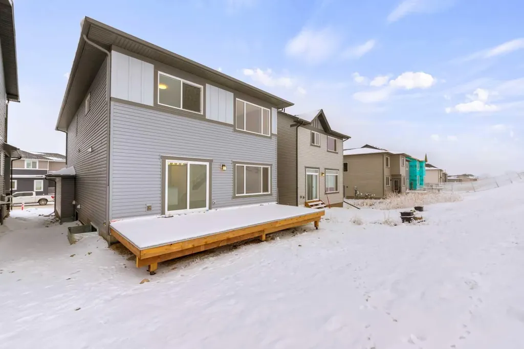 1067 Fowler Road SW Airdrie AB T4B5T2