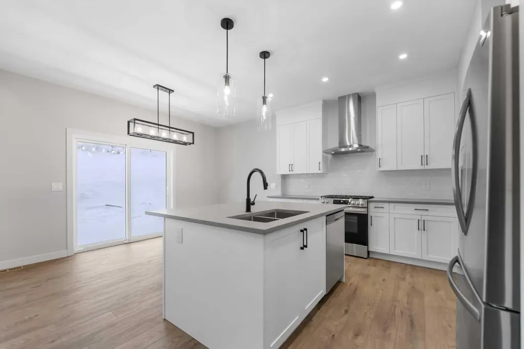 1067 Fowler Road SW Airdrie AB T4B5T2