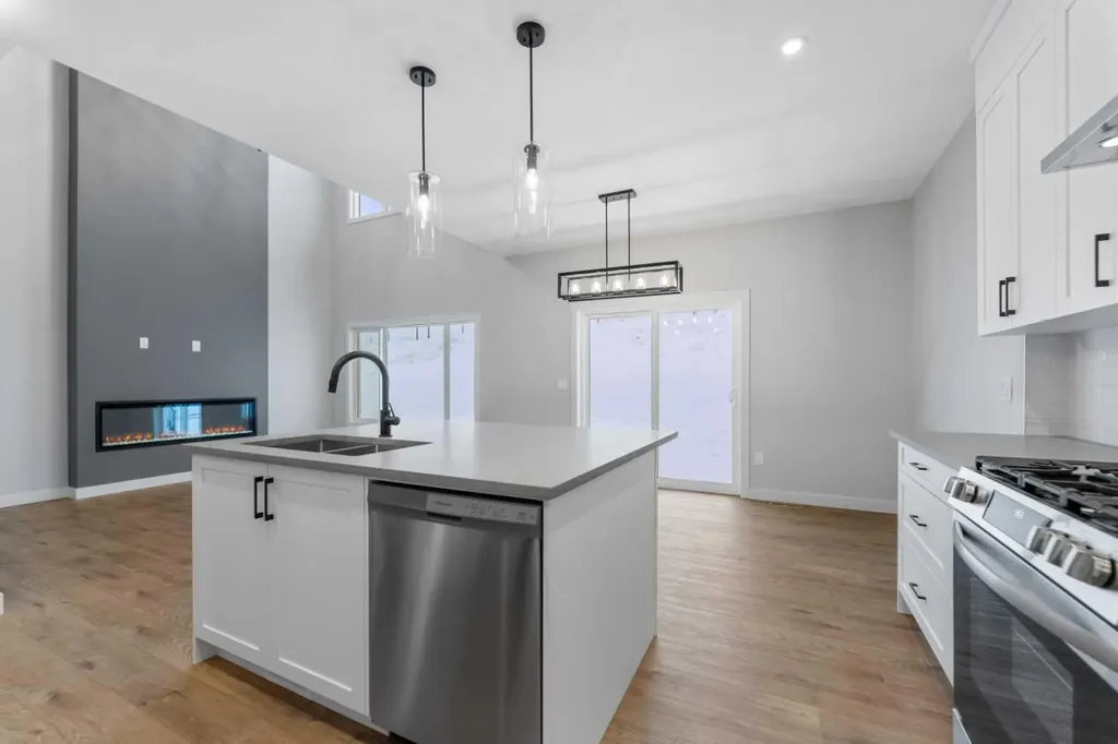 1067 Fowler Road SW Airdrie AB T4B5T2