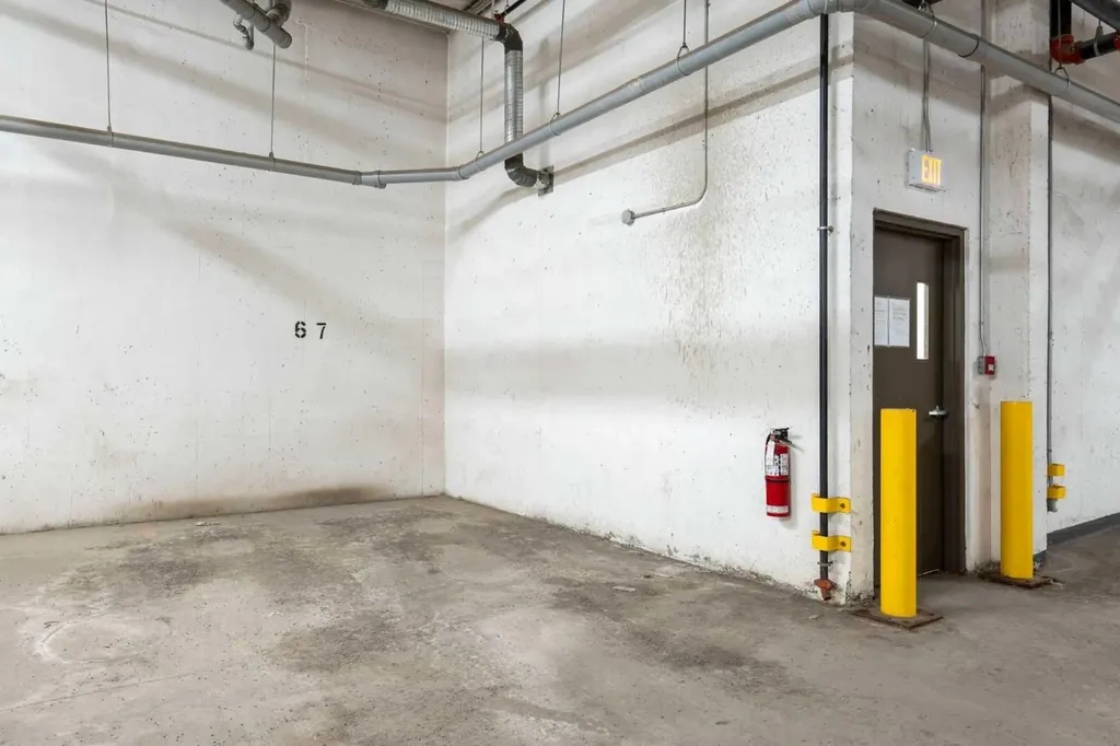1720 10 Street SW Calgary AB T2T 3E8