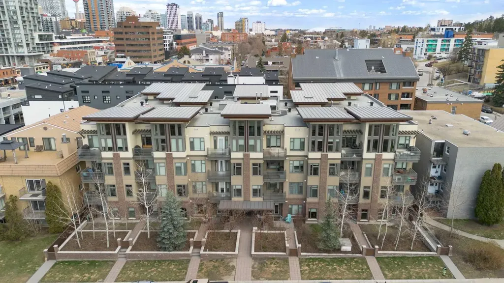 1720 10 Street SW Calgary AB T2T 3E8