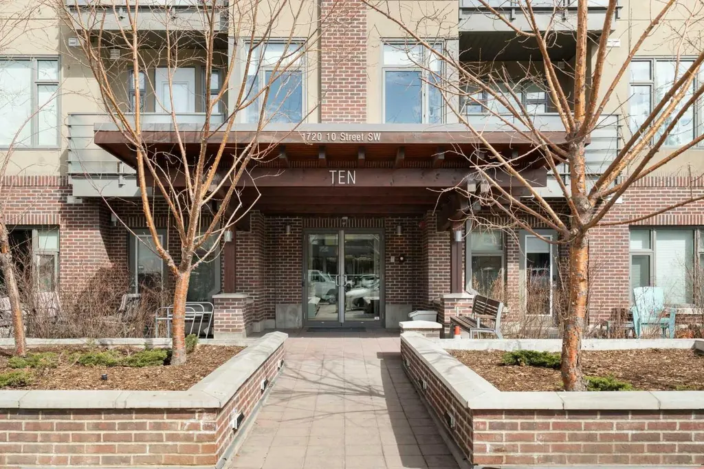 1720 10 Street SW Calgary AB T2T 3E8