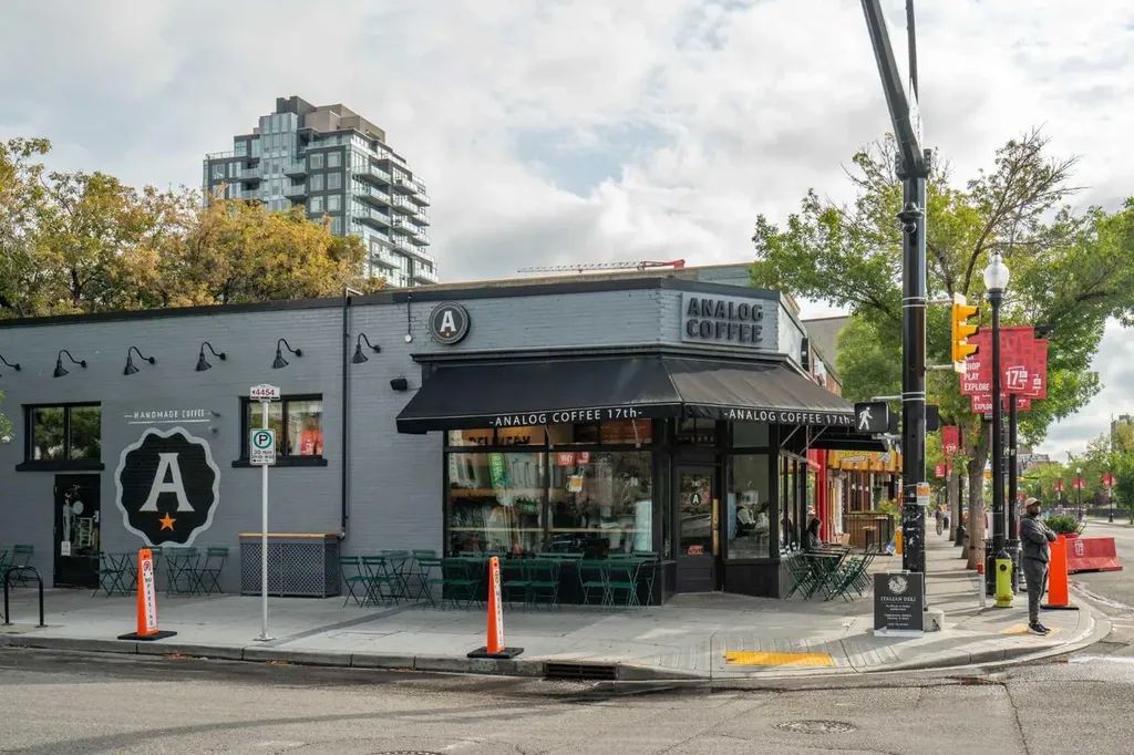1720 10 Street SW Calgary AB T2T 3E8