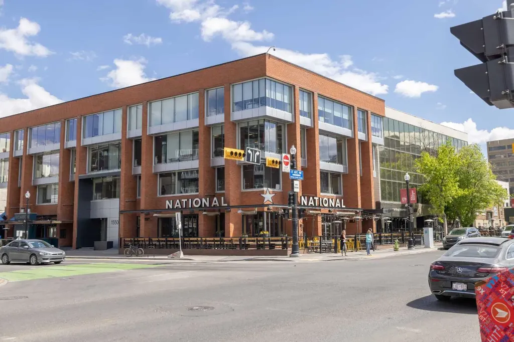 1720 10 Street SW Calgary AB T2T 3E8