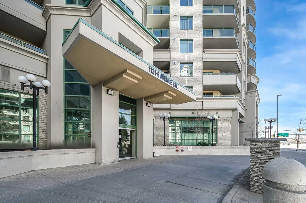 1121 6 Avenue SW Calgary AB T2P5J4