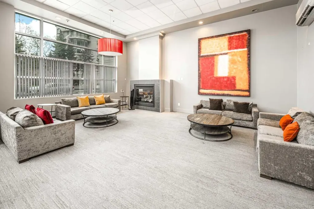 1121 6 Avenue SW Calgary AB T2P5J4