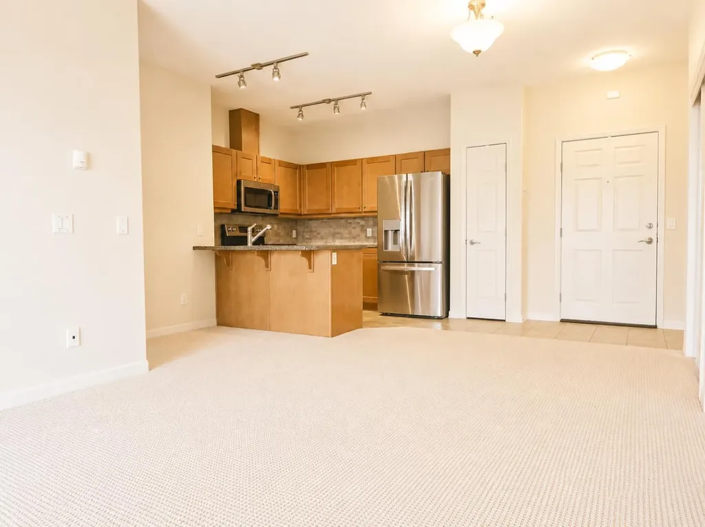 92 Crystal Shores Road Okotoks AB T1S 2N2