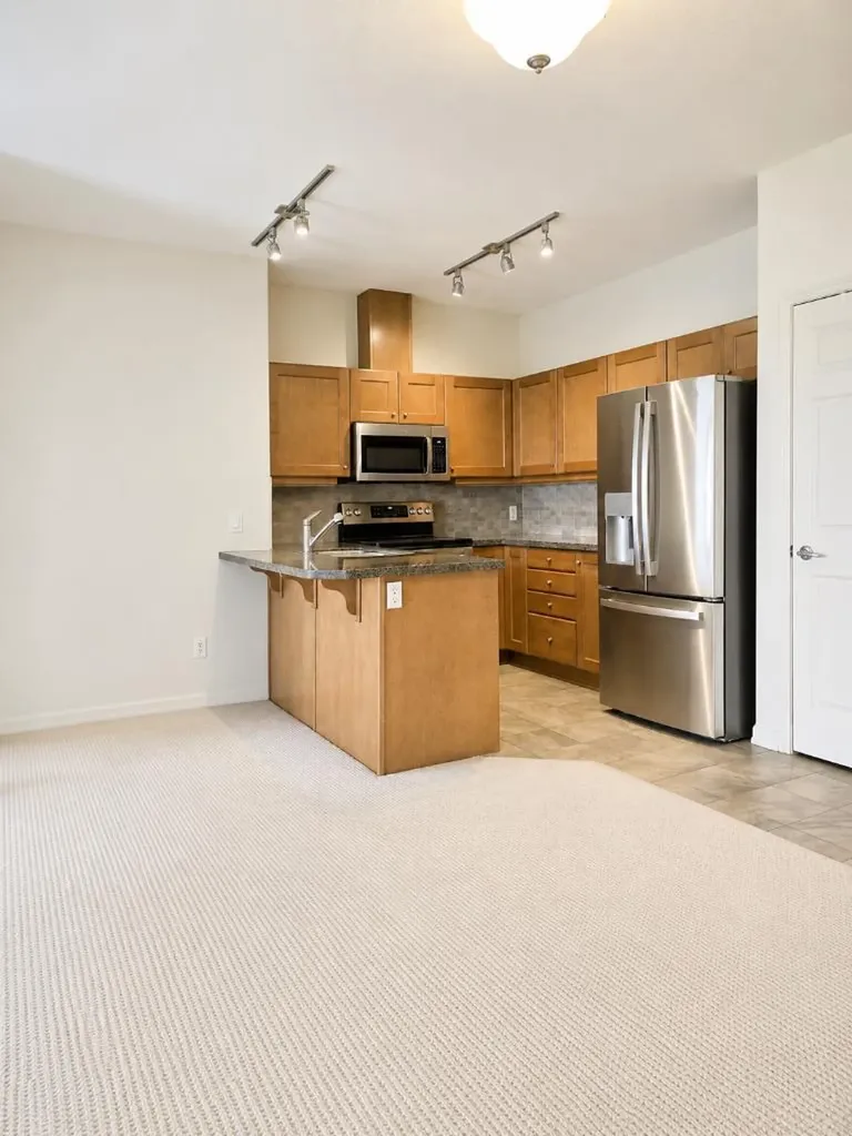 92 Crystal Shores Road Okotoks AB T1S 2N2