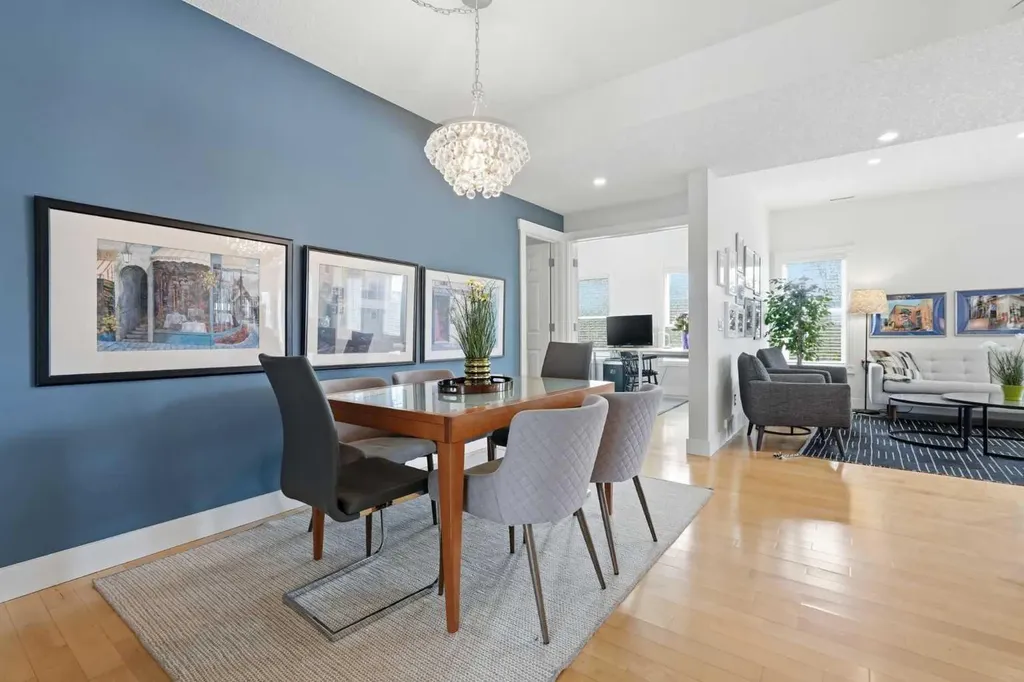 130 Garrison Square SW Calgary AB T2T 6B2