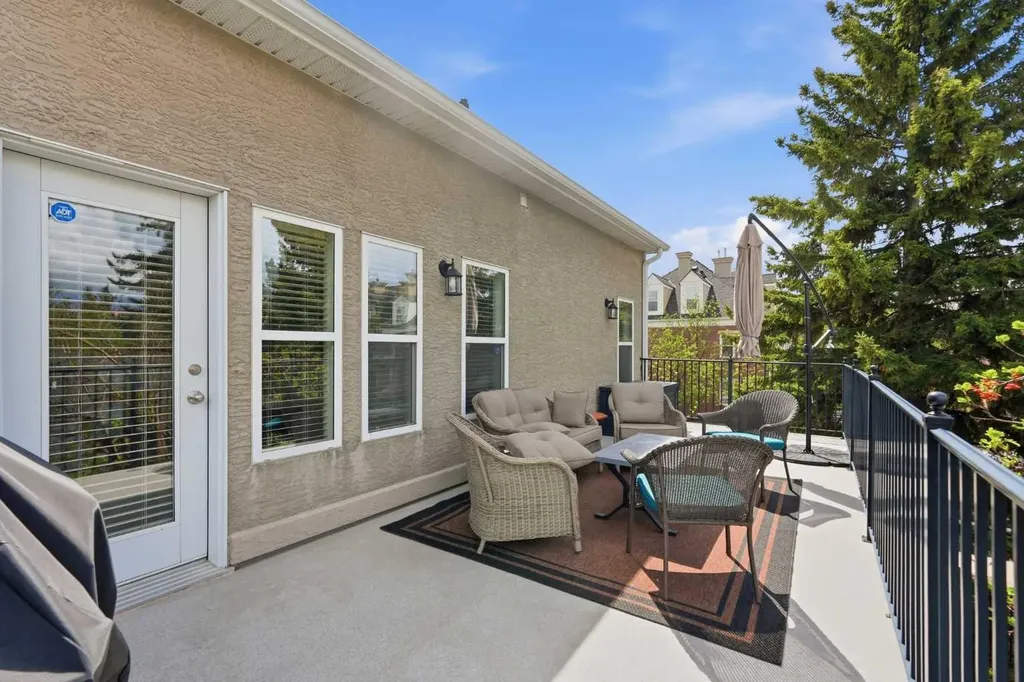 130 Garrison Square SW Calgary AB T2T 6B2
