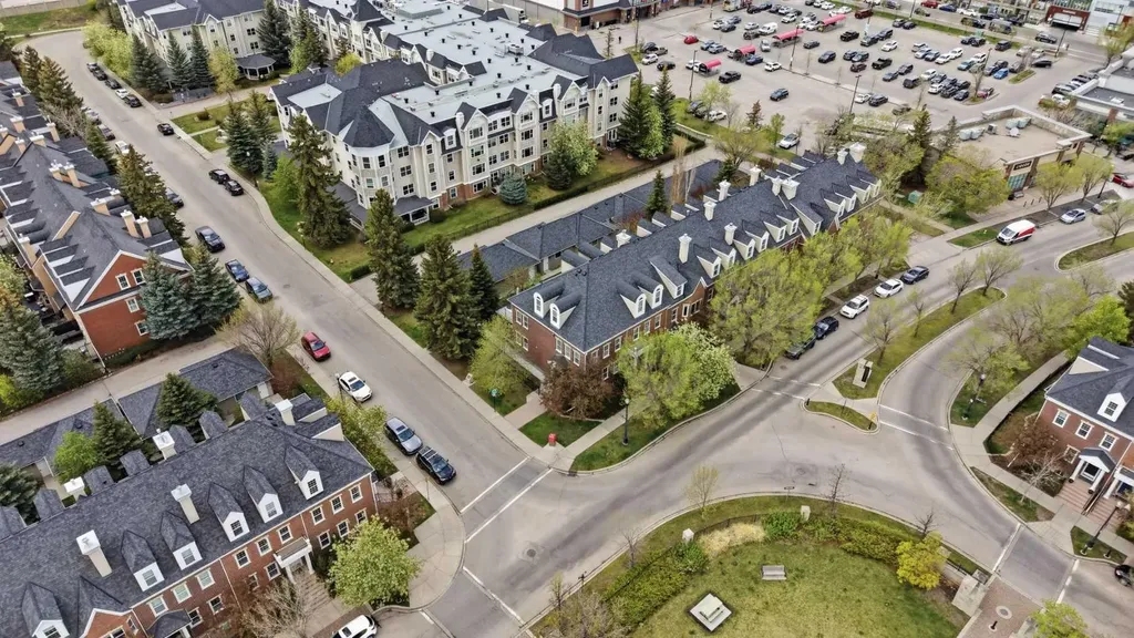 130 Garrison Square SW Calgary AB T2T 6B2
