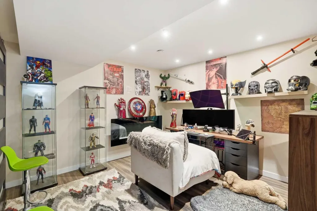 49 Shawbrooke Close SW Calgary AB T2Y 3A5