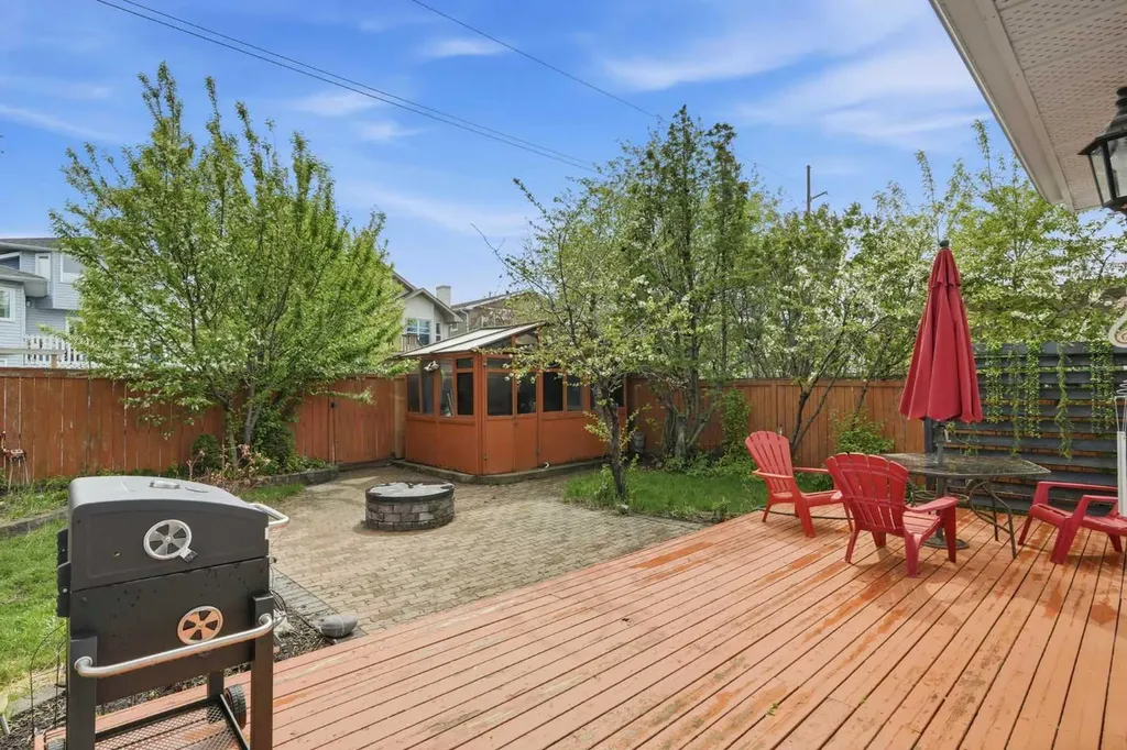 49 Shawbrooke Close Calgary AB T2Y 3A5