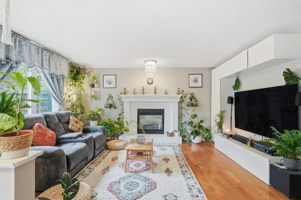 49 Shawbrooke Close Calgary AB T2Y 3A5